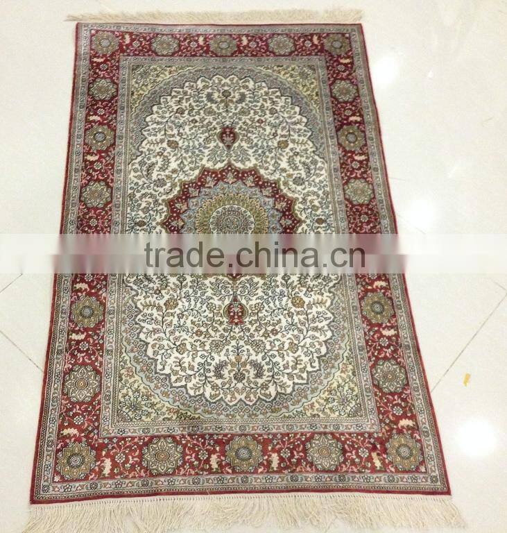 Persian classic handmade silk carpet rug hand knotted rug