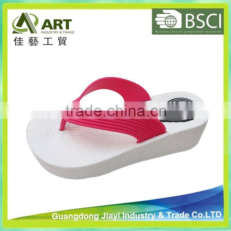 Hot sale Comfortable and Soft Lady Flip Flops, Beach Slipper