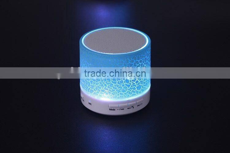 2016 New Arrival multifunctional 3W bluetooth speaker with wireless led bluetooth audio receiver