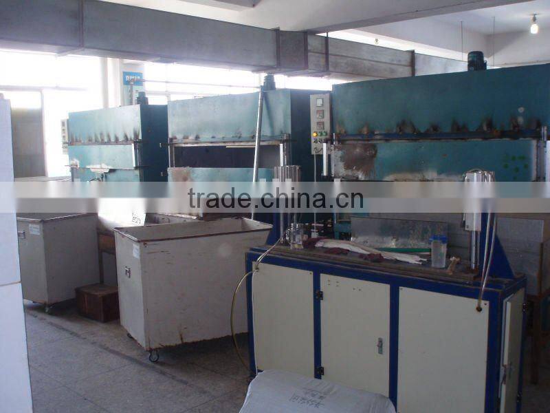 heat shrinkable breakout