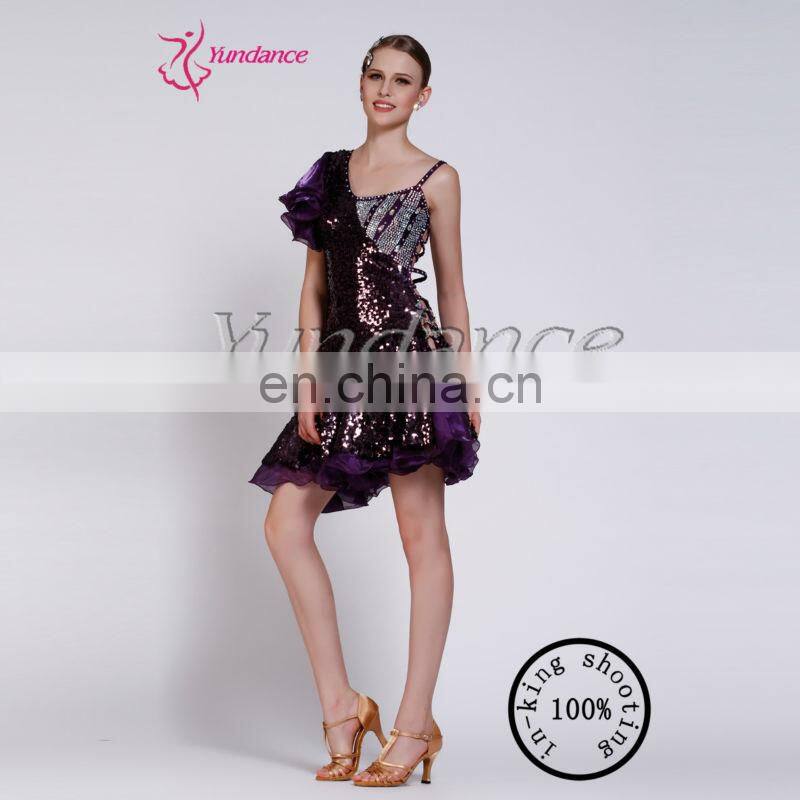 L-1137 dancing queen costumes