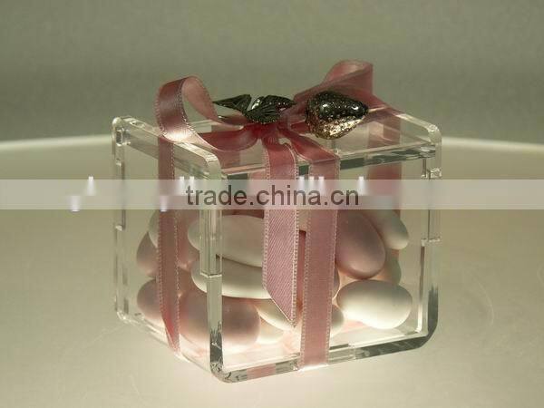 Square shape small acrylic candy box