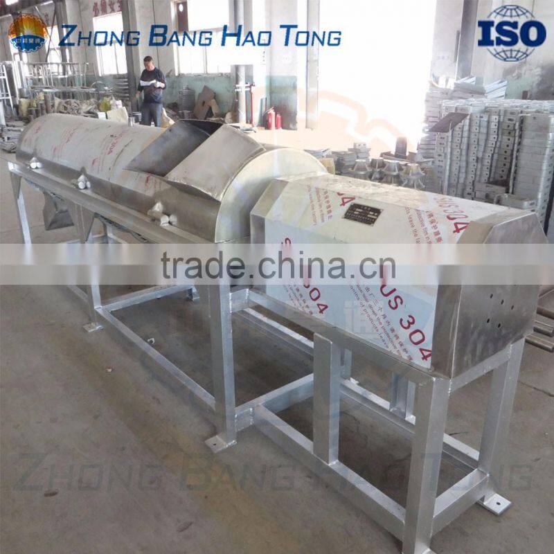 Flexible conveying chain for pig pre-peeling for pig slaughterhouse plant