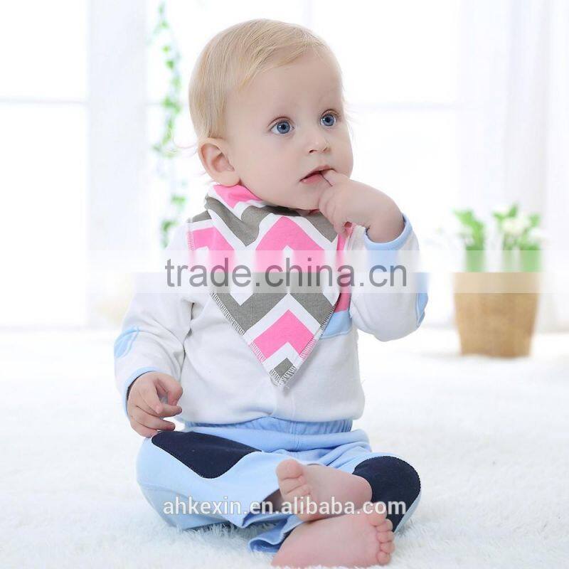 Cotton fabric triangle pretty baby bibs with snaps