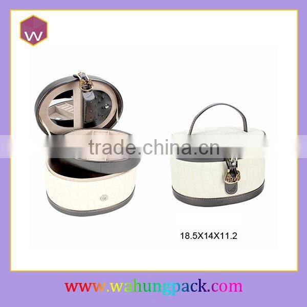 Fashion White Round Ball Shaped Jewellery Packaging Leather Box With Handle For Necklace/Earring/Ring Accessories On Sale