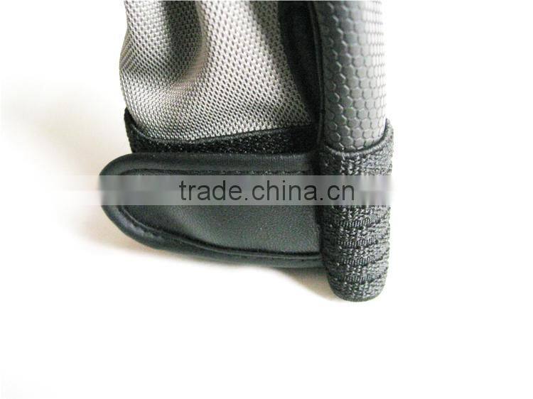 PU Leather And Mesh Elastic Fabric Winter Bike Gloves