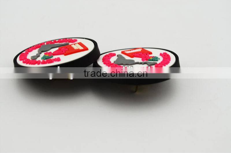 2013 Cheap Promotional Funny Soft PVC Brooch