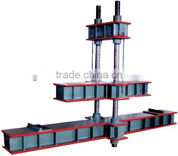 Reaction Force Framework and concrete test apparatus for concrete beam examination