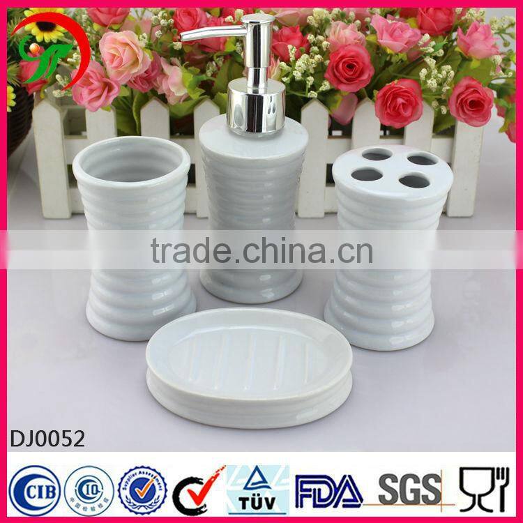 4 PCS Stripe hotel ceramic bath accessories with plating sprinkler