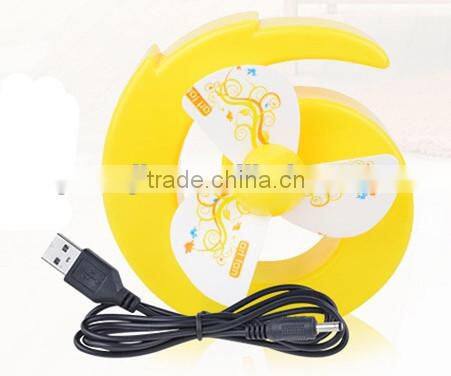 Supply fashion Creative G modeling USB charging large wind fan