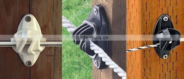 Fentech Farm fence plastic claw insulator for nailing in wood post