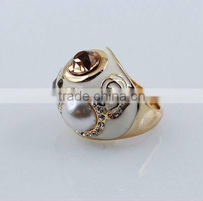 Imitation rhinestone ring