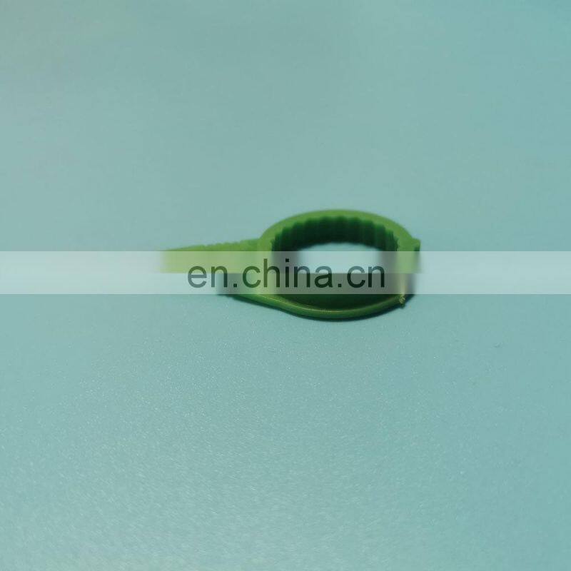 Hbti-105 Twin Wheel Nut Retainer with Indicator Function PA Material for 32/33/34mm WHEEL TRIM COMPATIBLE INDICATOR / RESTRAINER