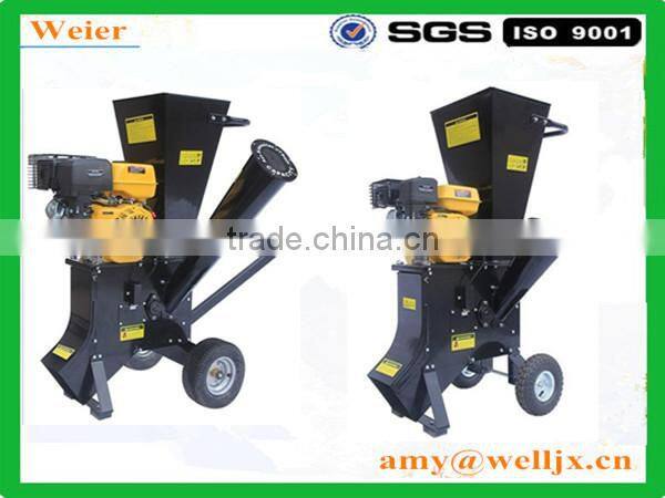 Automatic mobile garden wood shredding machine
