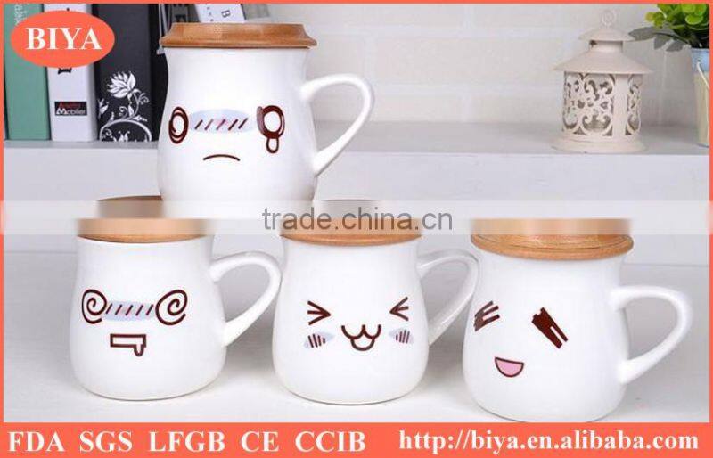 wooden mug ceramic cup with decal printing coffee mug ceramic cup with wooden lid and handles cheap mug