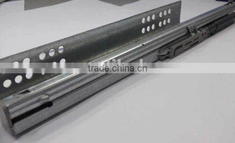 V6 under mount drawer slide with 1.5 x 1.5 x 1.5mm thicness