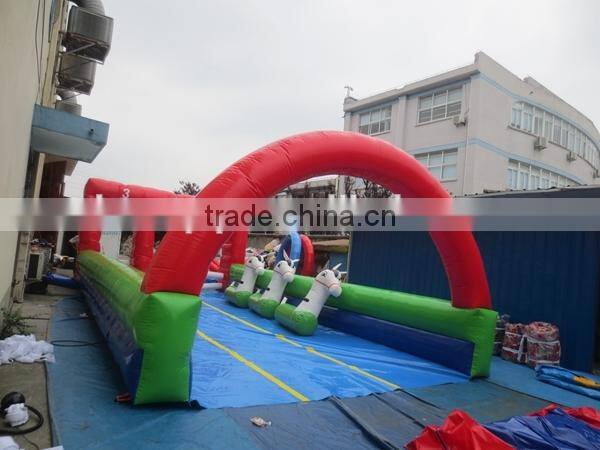 2015 best sale sports game Inflatable horse run track for kids
