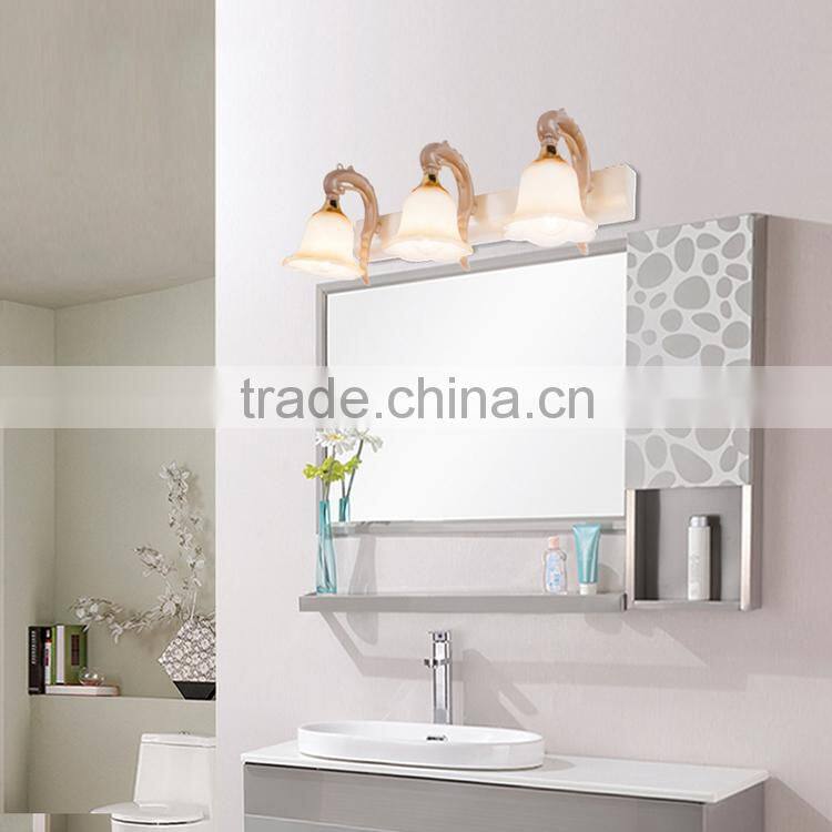Euorepe Style Glass Modern Wall Lamps 220V 3 Heads Decorative Wall Lamps