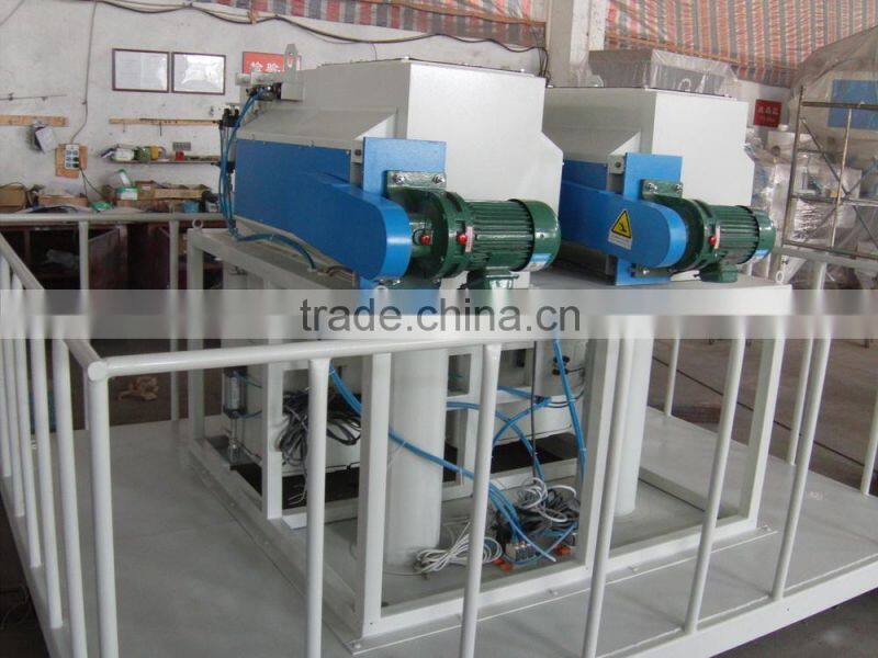 caustic soda pearl packing machine, caustic soda pearl bag filling machine, caustic soda weighing packaging machine 25kg 50kg