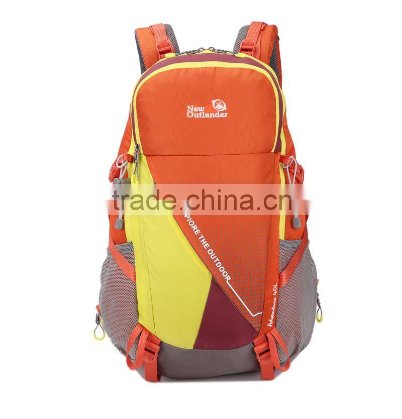 latest top wholesale hiking treking travelling backpack 40L