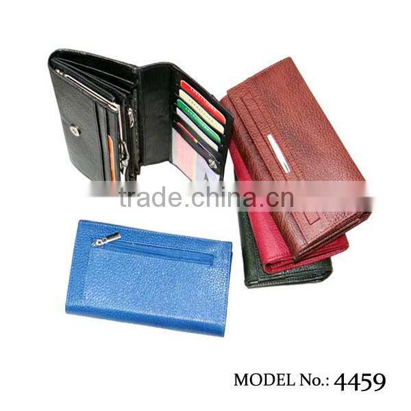 Ladies Long zipper wallet with small coin pocket backside