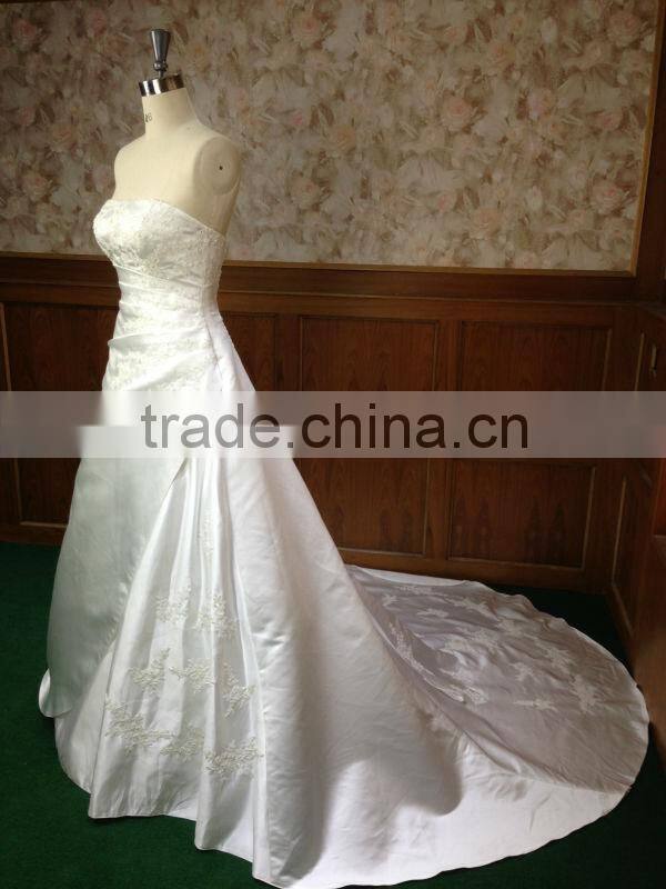 taffeta wedding dress with Ivory embroidery