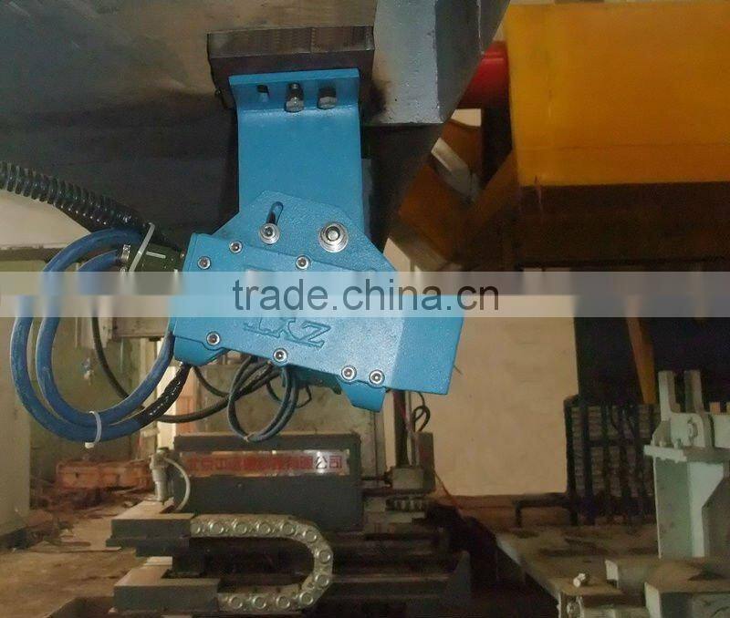 Accurately measured hot metal detector