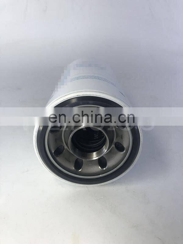 Truck Engine Parts Lube Spin-On Oil Filter P552100