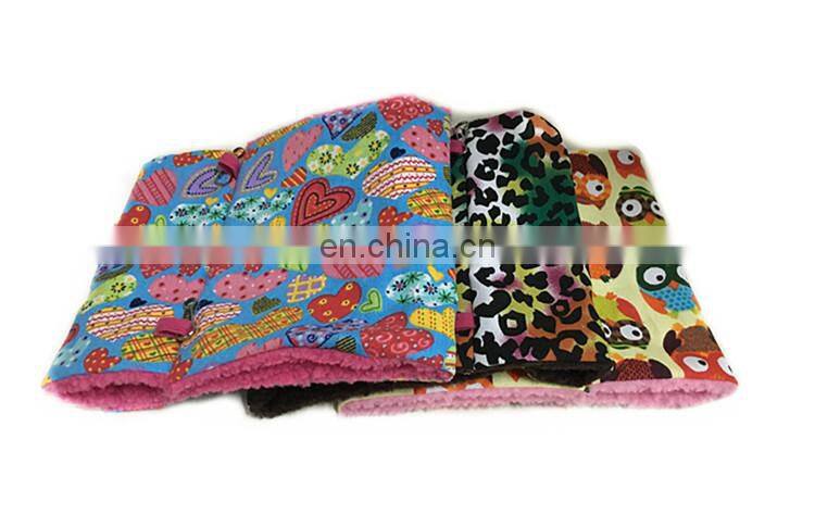 Hot Selling Cotton Bird Hanging Cage Triangle Hammock Fashionable Warm Nest Pet Nest