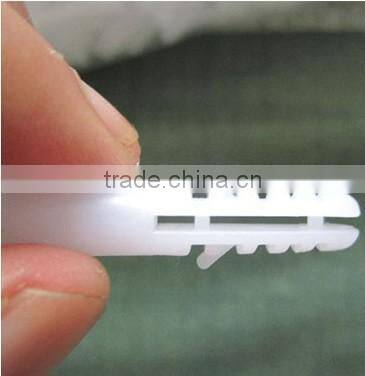 Good quality Plastic dowel