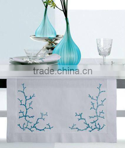 hand embroidery table runner