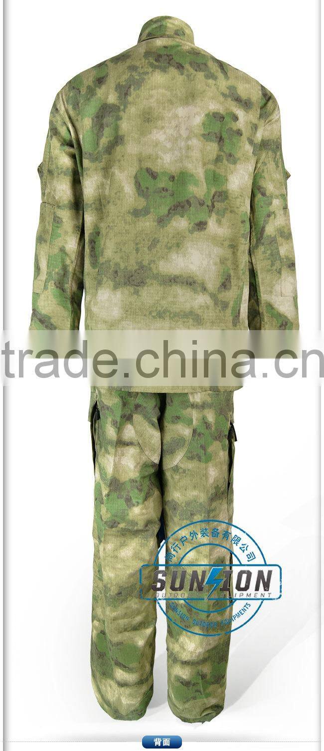 BDU Military Camouflage uniform comfortable and durable