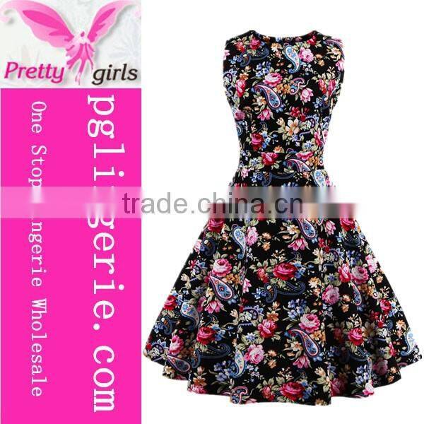 Bright color 1950s Audrey Hepburn Dress