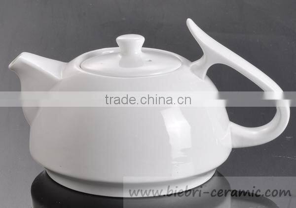 Ivory White Elegant Designs Good Quality Bone China Tea pots For Hotel And Restaurant