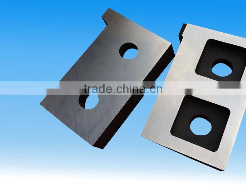 Dovetail flying shear blades