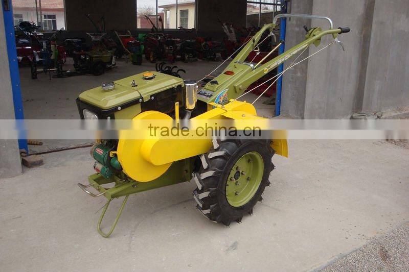 Compact tractor