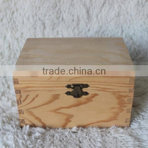 Pine wooden jewellery box accept custom densing size logo