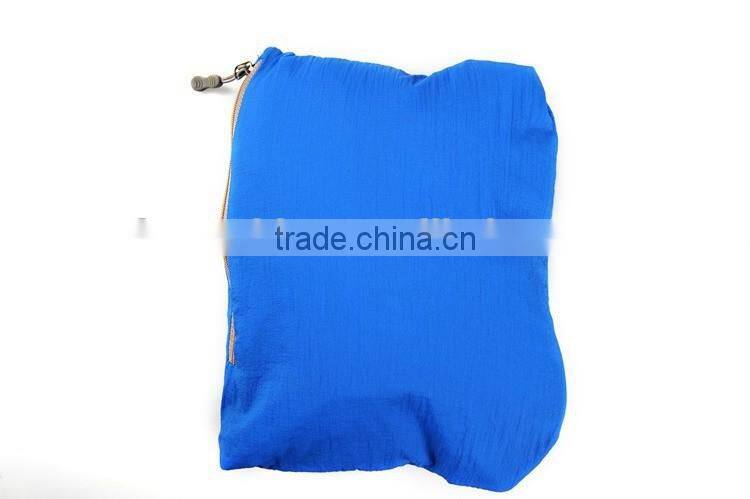 2016 Blue Quick Dry Hooded Mens Nylon Windbreaker