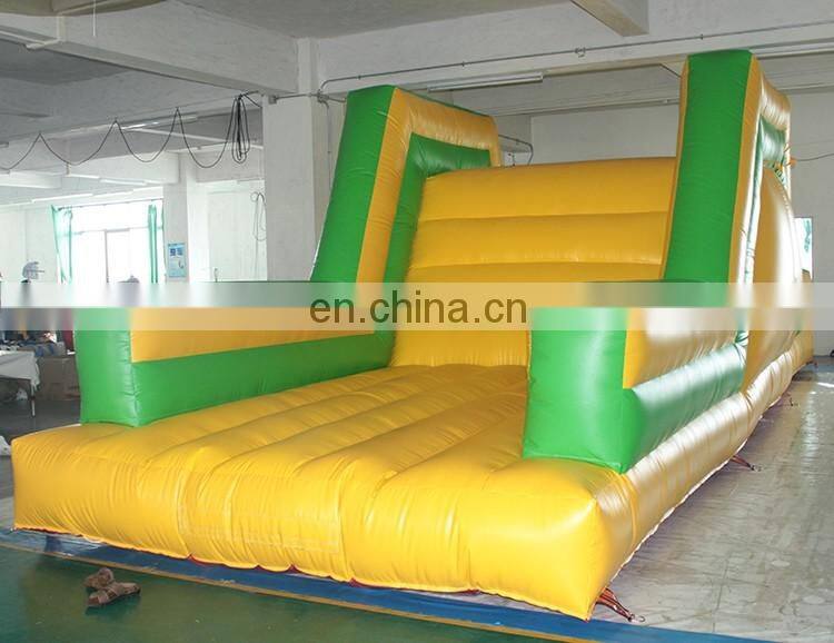 Commerical kids indoor bouncy castle inflatable with climbing