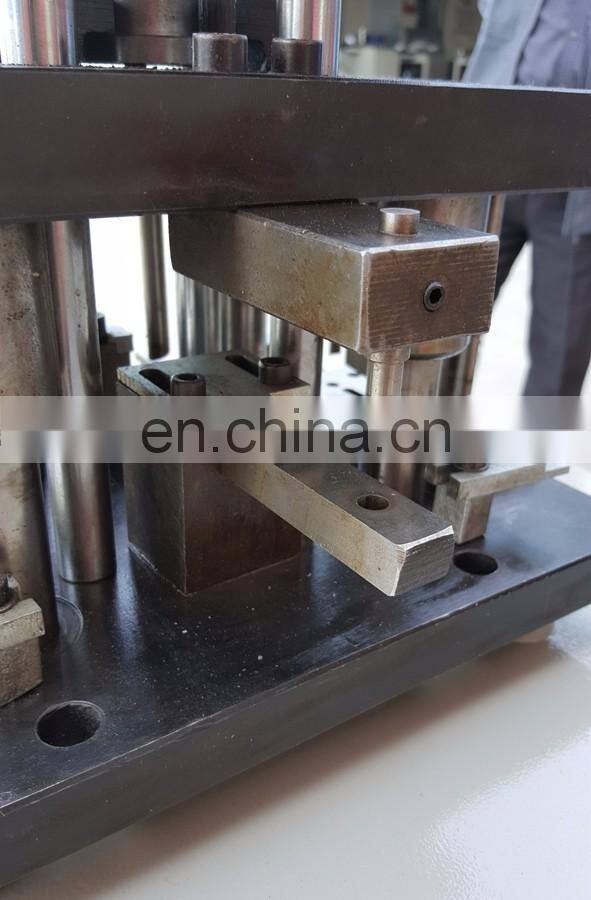 LYA-16 hydraulic punching hardware mounting hole aluminium window frame making machine