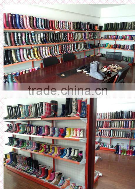 good quality Fashion cartoon short rainboot Children rainshoes children rain boot