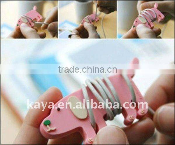 Factory custom 3d embossed plastic bobbin winder