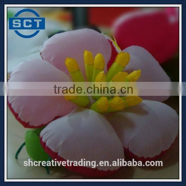 Inflatables Wedding Flower Arrangement Ideas