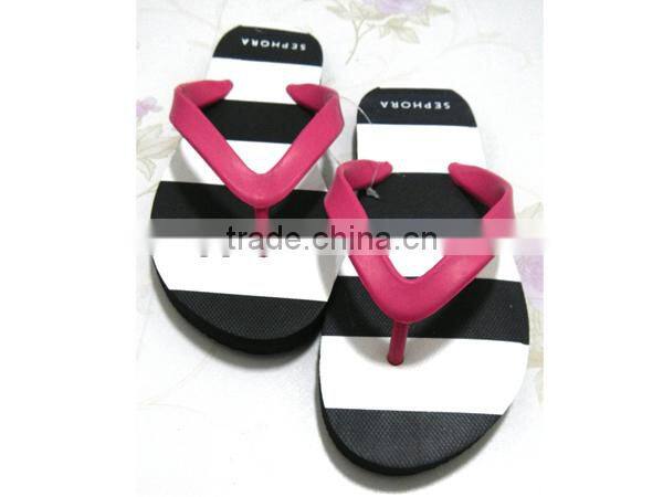 Wholesale pvc outsole silk screen new design ladies slippers