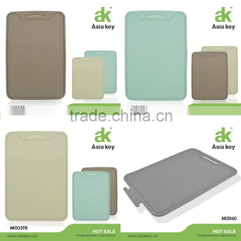 Kitchen Gadgets Plastic Cutting Board