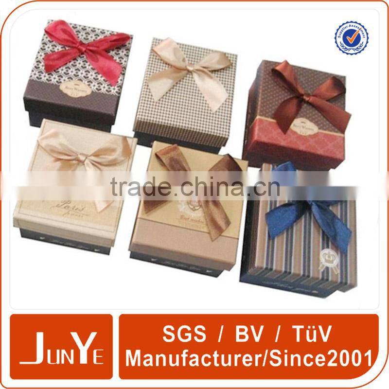Designed high end jewelry packaging box for presentation box with ribbon