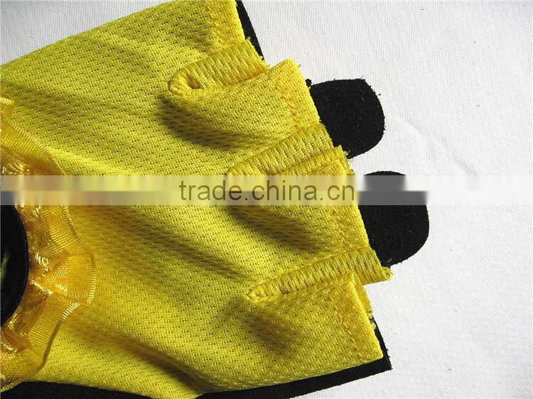 Beautiful Lace Ribbon Ladies Fingerless Driving Gloves