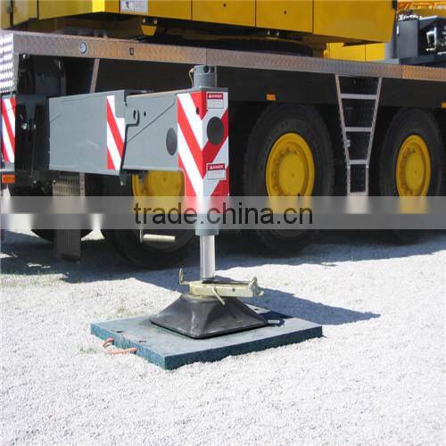 mobile jack mat/ yellow crane lifting outrigger