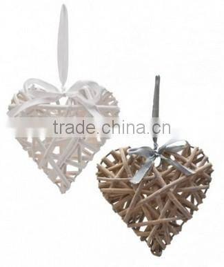 Wholesale wicker hearts for festival decoration