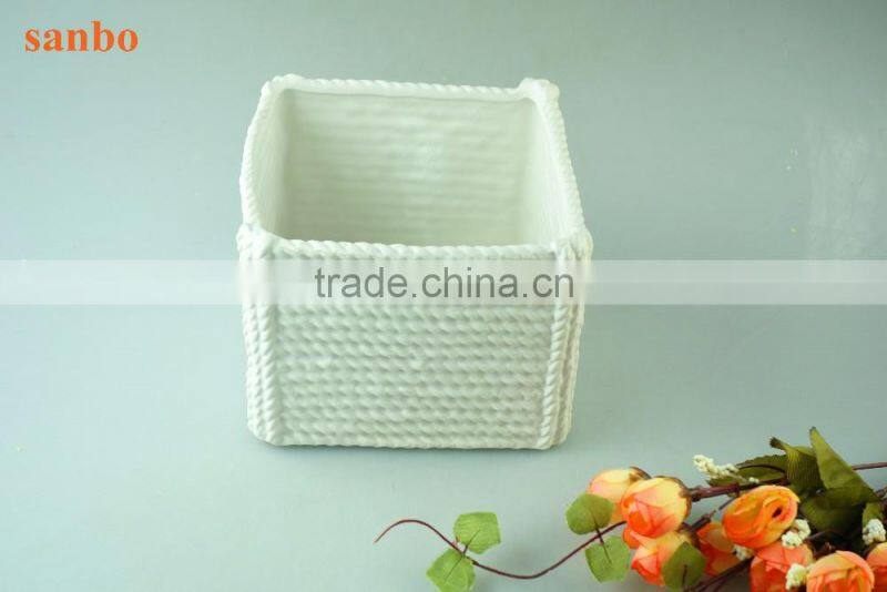 new unique design hollowed out White ceramic decorating vase for home